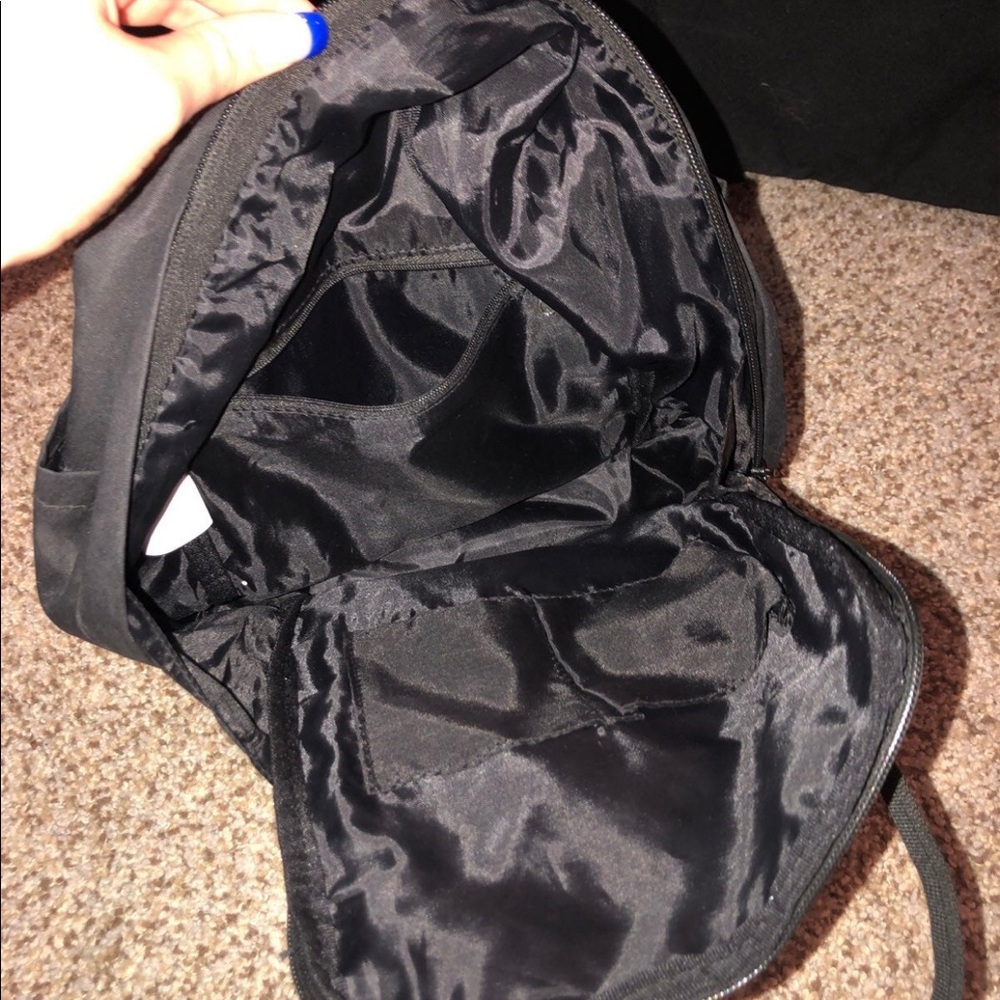 backpack - Picture 2 of 3